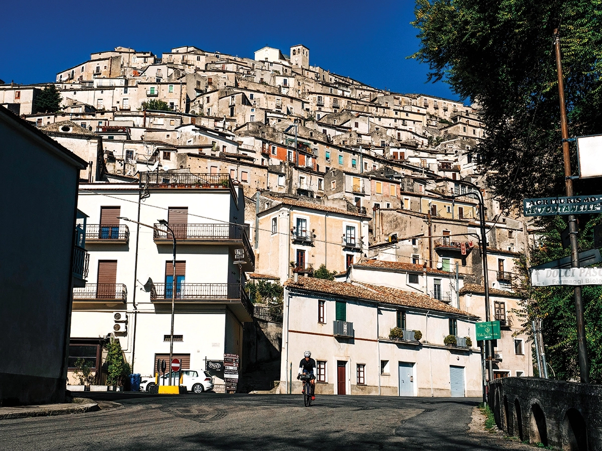 new italian bicycle touring route