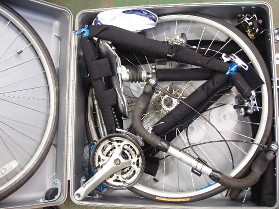 S&S Couplers give full-size bikes full-size travel