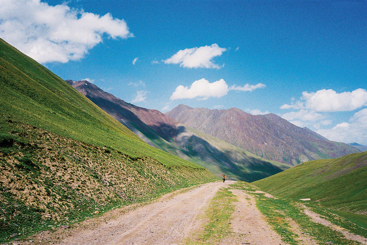 bikepacking kyrgyzstan