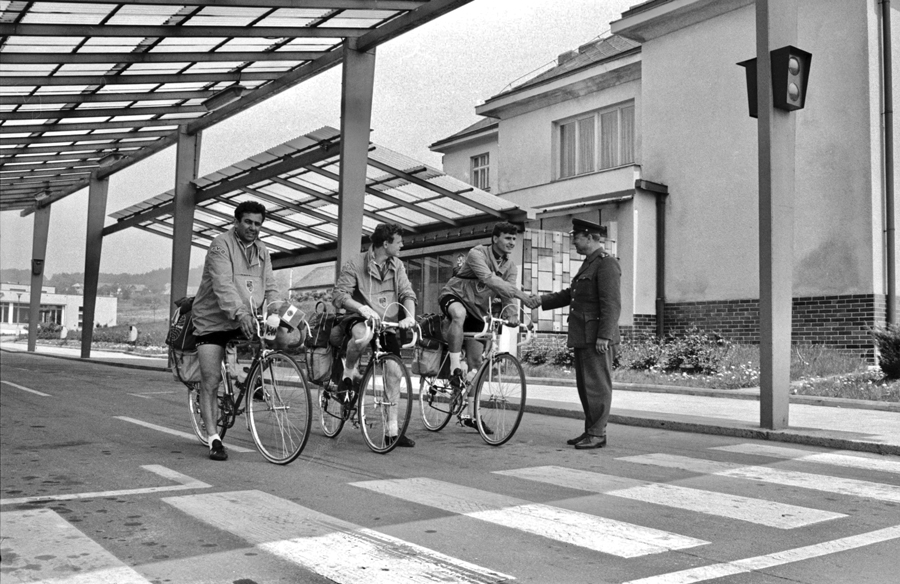 cyclists escape czechoslovakia