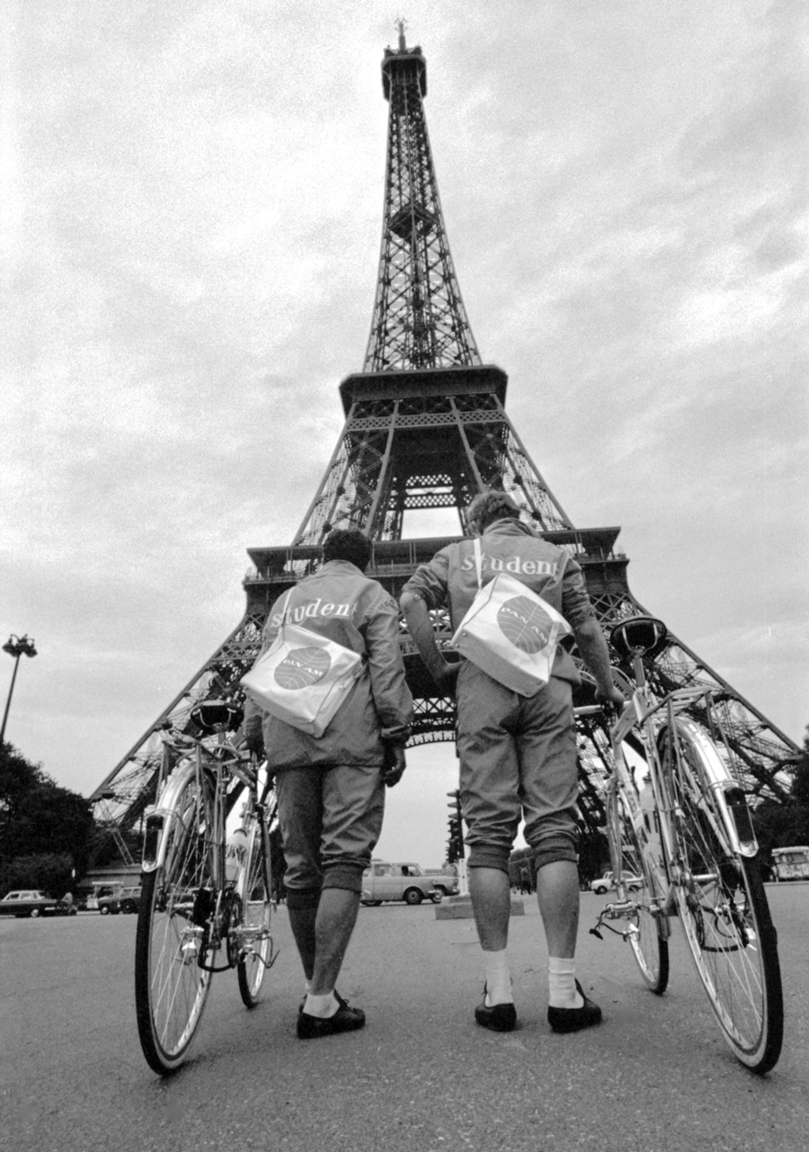 cyclists escape czechoslovakia