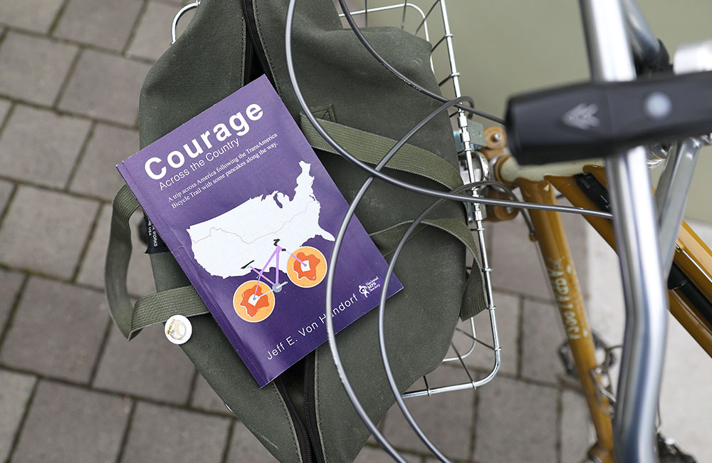 Book review of Courage Across the Country by Jeff E. Von Handorf
