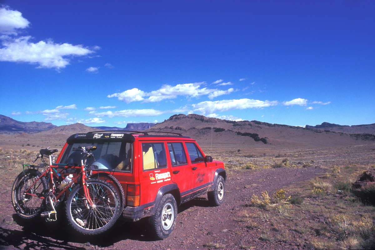 Great Divide MTB route research Jeep