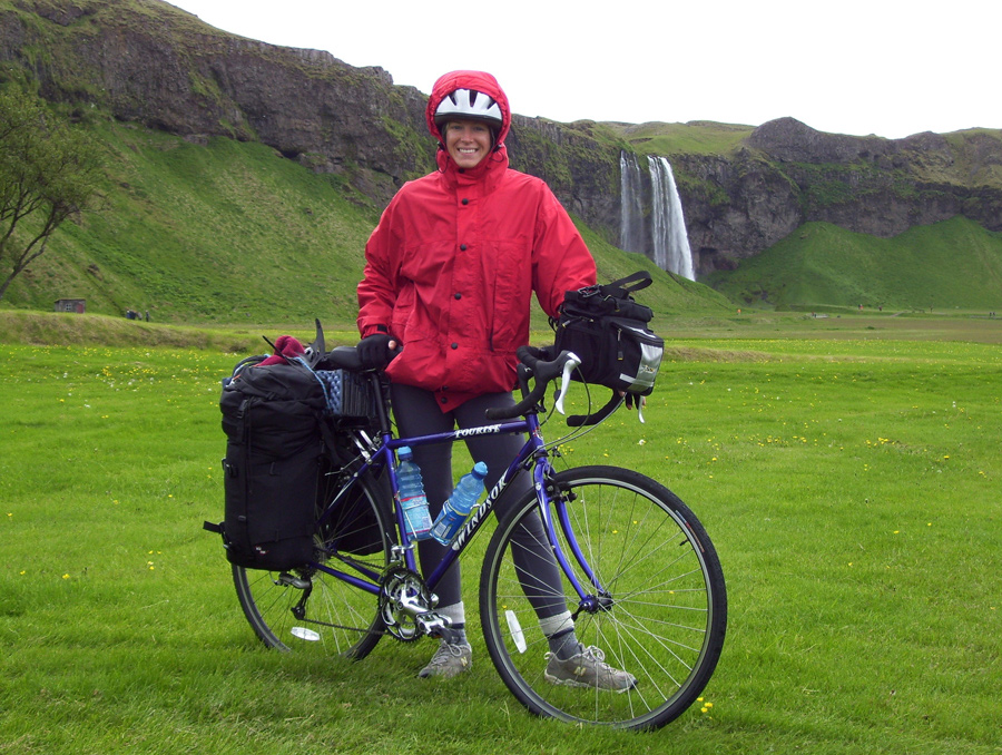 Laura Killingback with her bike in Iceland