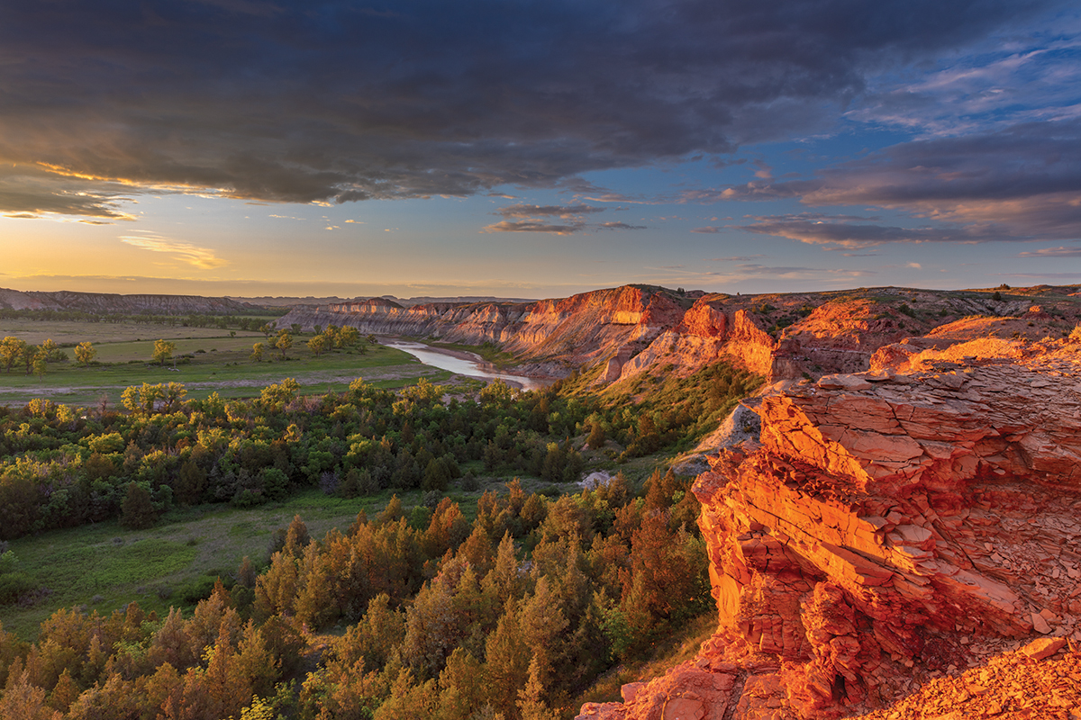 Bike tour in North Dakota on the Maah Daah Hey trail is beautiful, rugged, and unforgiving.