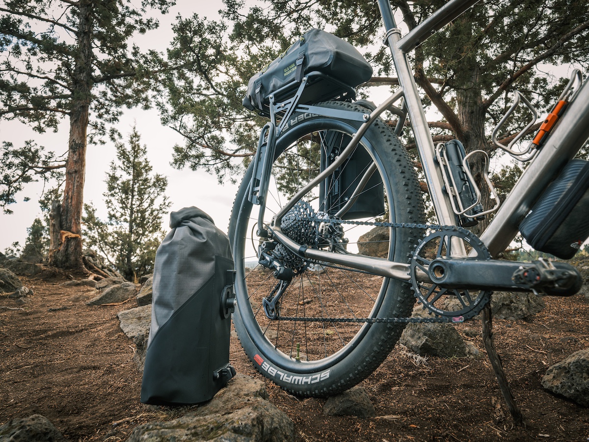 Old Man Mountain's Elkhorn axle mounted rack
